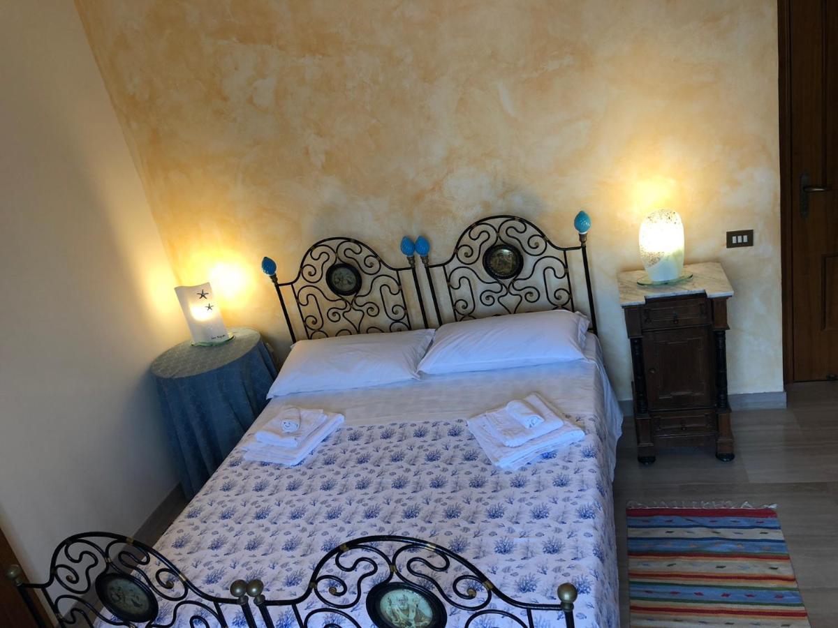 Giardino Sul Mare Bed & Breakfast ปัตตี ภายนอก รูปภาพ