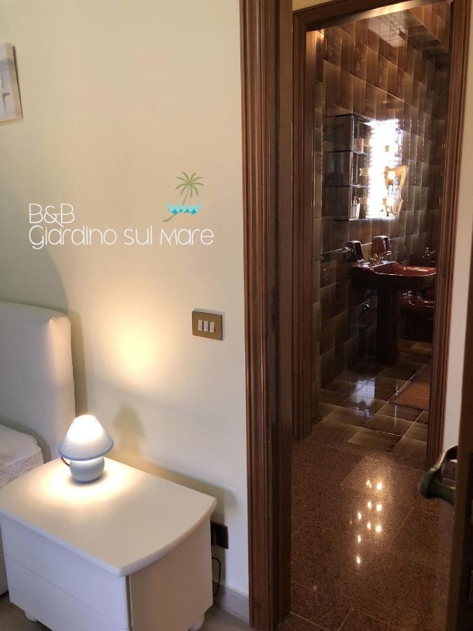 Giardino Sul Mare Bed & Breakfast ปัตตี ภายนอก รูปภาพ